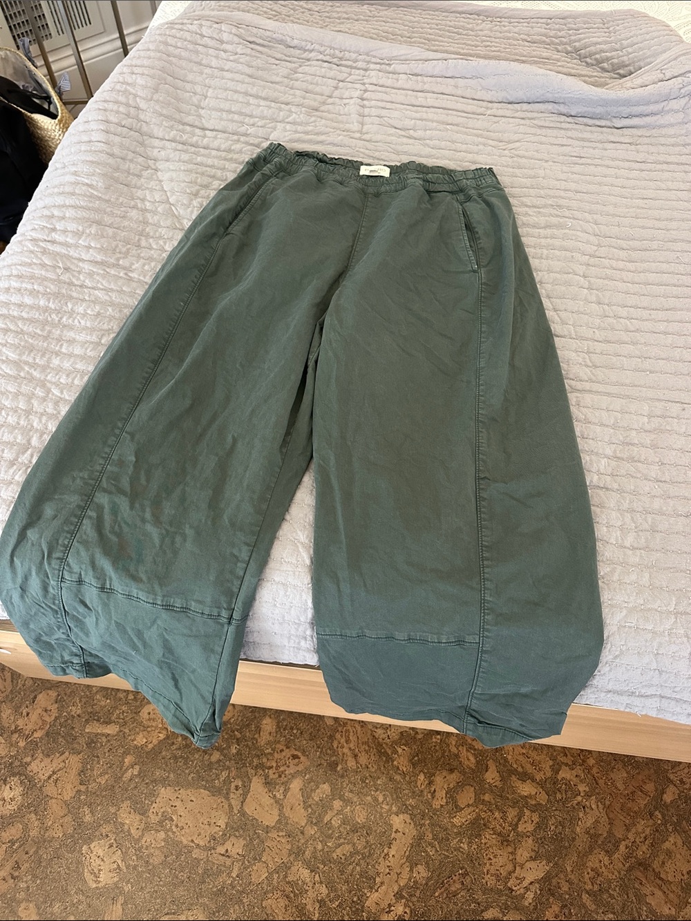 Pilcro Olive Green Pull On Barrel Pants